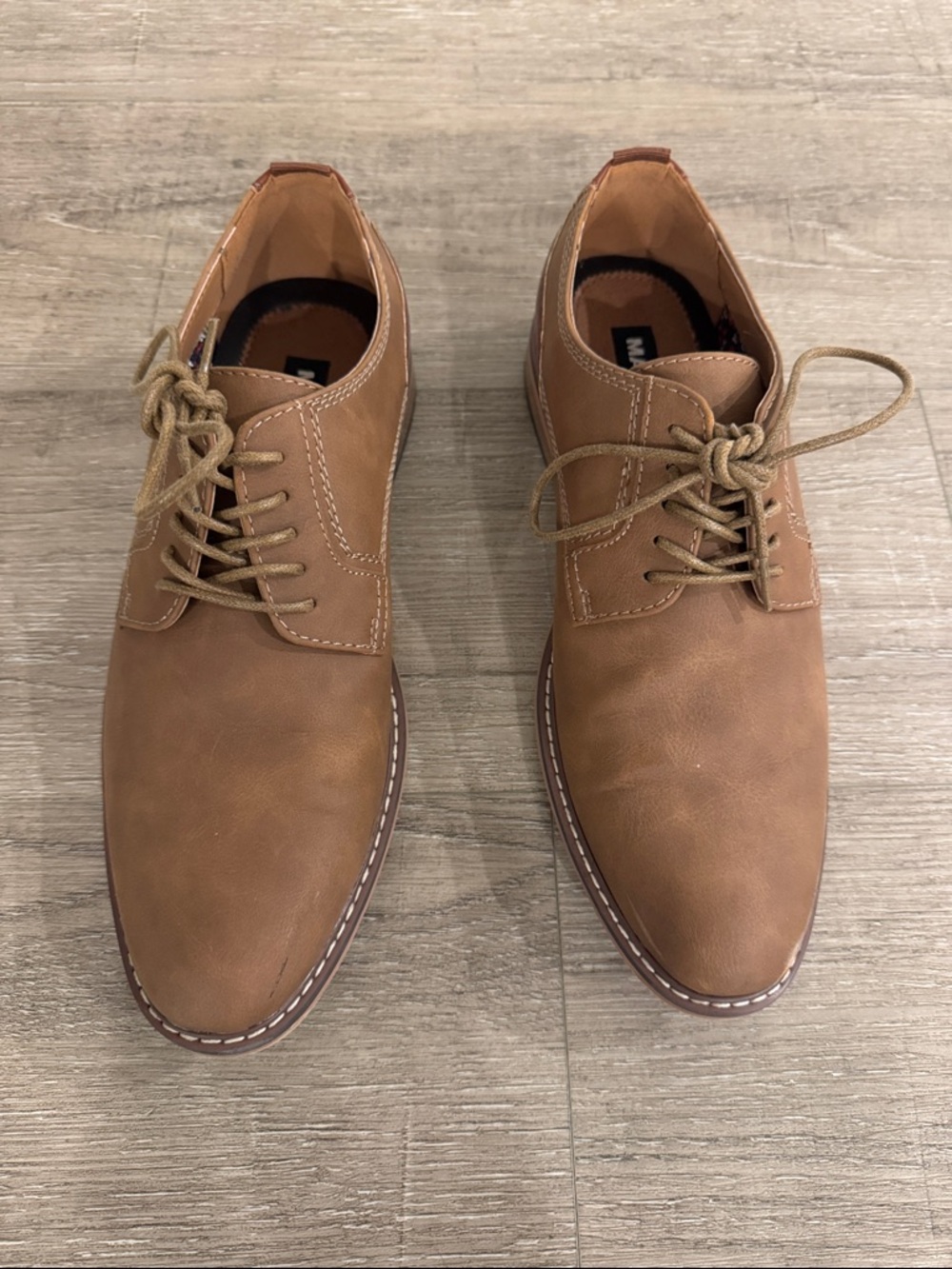 Madden | WORN ONCE | M-Anthro Oxford - Picture 2 of 8